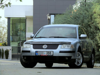 Volkswagen Passat foto 4