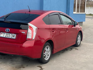 Toyota Prius foto 2