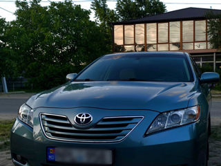 Toyota Camry foto 1