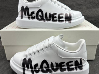 Alexander McQueen foto 2