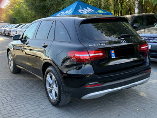 Mercedes GLC foto 3