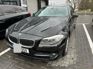 BMW 5 Series foto 7