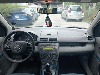 Mazda 2 foto 7