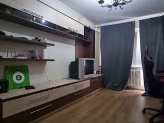 Apartament cu 3 camere, 70 m², Botanica, Chișinău