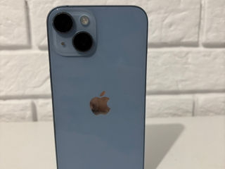 iPhone 14 blue foto 3