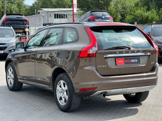 Volvo XC60 foto 4