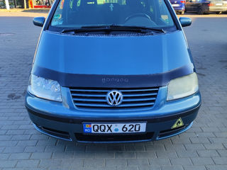 Volkswagen Sharan foto 2