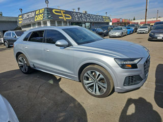 Audi Q8 foto 2