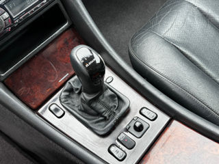 Mercedes CLK-Class foto 12
