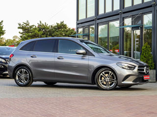 Mercedes B-Class foto 1