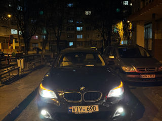 BMW 5 Series foto 3