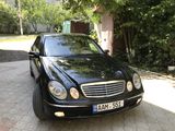 Mercedes E Class foto 1