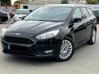 Ford Focus foto 1