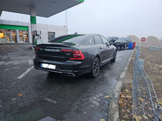 Volvo S90 foto 3