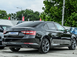 Skoda Superb foto 5