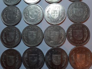 Продам монеты Швейцарии ,Германии и Англии,евро юбилейные,,погодовка