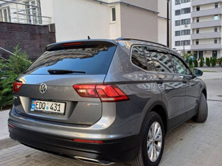 Volkswagen Tiguan foto 3