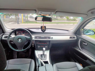 BMW 3 Series foto 7