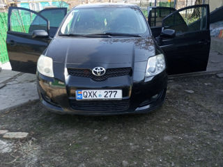 Toyota Auris foto 2