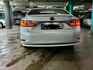 Lexus ES Series foto 2