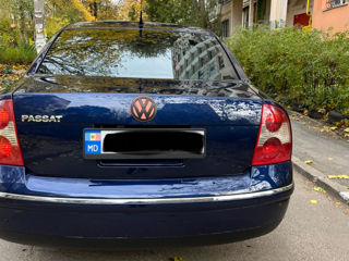 Volkswagen Passat foto 4