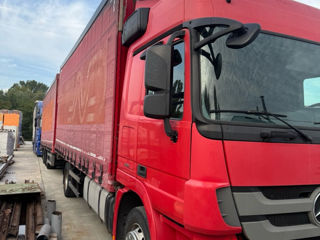 Mercedes Actros 1844L foto 2