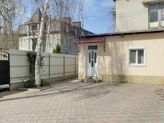 Se vinde apartament cu 3 odai Anenii Noi foto 1