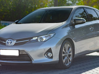 Toyota Auris foto 2