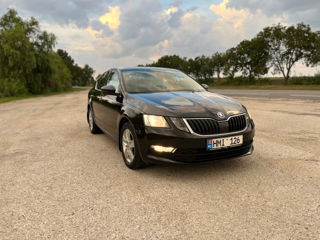 Skoda Octavia foto 2