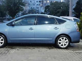 Toyota Prius foto 4