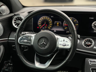 Mercedes E-Class foto 14