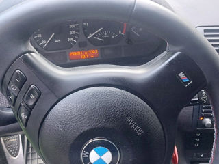 BMW 3 Series foto 7