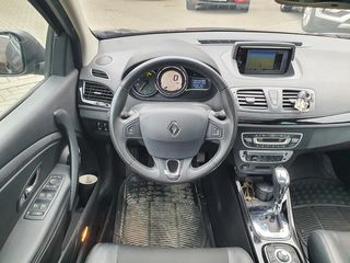 Renault Megane foto 14