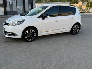 Renault Scenic foto 1