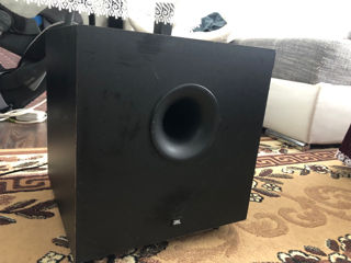 Subwoofer JBL (Pentru casa)