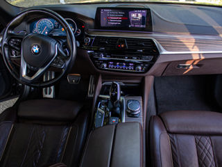 BMW 5 Series foto 5