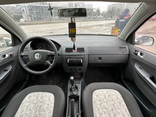 Skoda Fabia foto 8