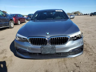 BMW 5 Series foto 2