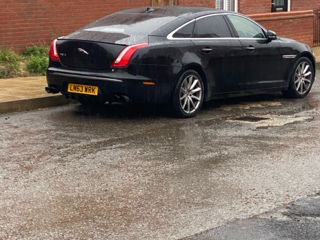 Jaguar XJ фото 7