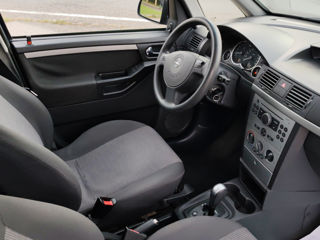 Opel Meriva foto 14