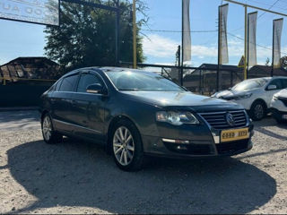 Volkswagen Passat foto 8