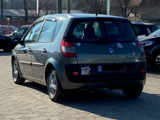 Renault Scenic foto 3