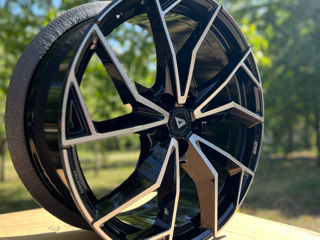 5x112 R22 Alutec ADX02 foto 2