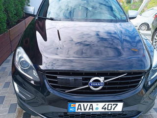 Volvo XC60 foto 10