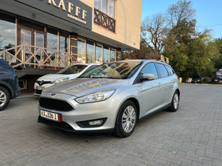 Ford Focus foto 9