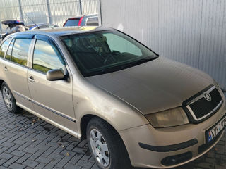 Skoda Fabia foto 5