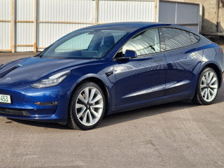 Tesla Model 3 foto 5