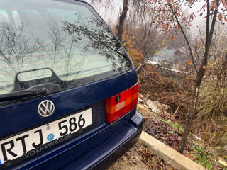 Volkswagen Passat foto 3