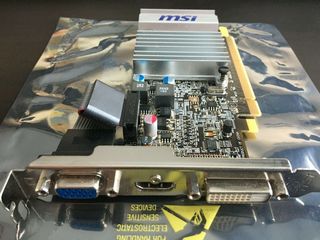 MSI Radeon HD 5450 DirectX 11 R5450-MD1GD3H/LP 1GB 64-Bit DDR3 PCI Express 2.1 x16 HDCP foto 1