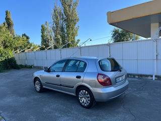 Nissan Almera foto 13